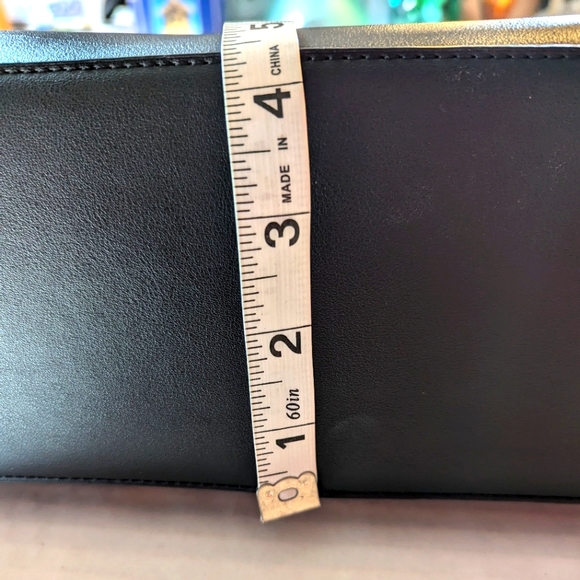 Ladies Melie Bianco Eileen Vegan Leather Satchel Shoulder Bag - Picture 10 of 11